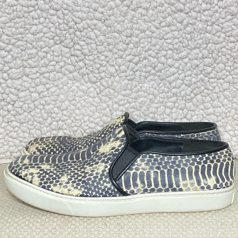 Cole Haan Woman's Bowie Snake Print Leather Slip On Casual Sneakers Shoes SZ 6B - Picture 2 of 11